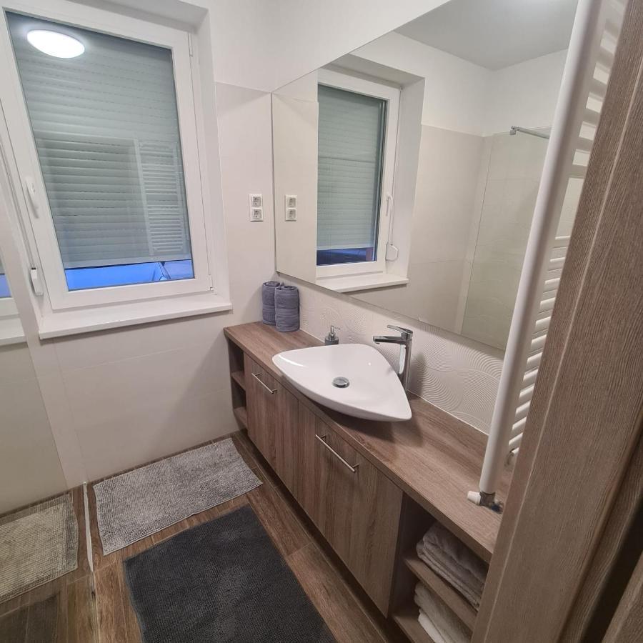 Verebes Apartman Дьёр Экстерьер фото
